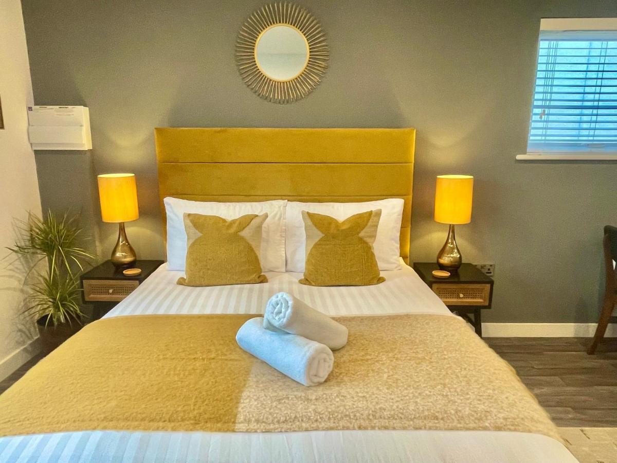 A Cozy Hideaway With Balcony - Close To Beach Bournemouth Luaran gambar