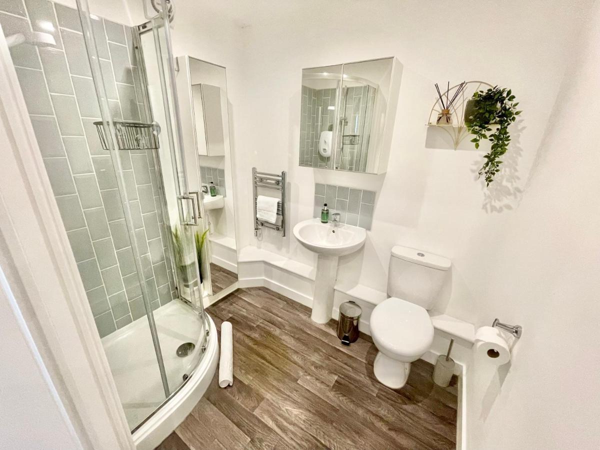A Cozy Hideaway With Balcony - Close To Beach Bournemouth Luaran gambar